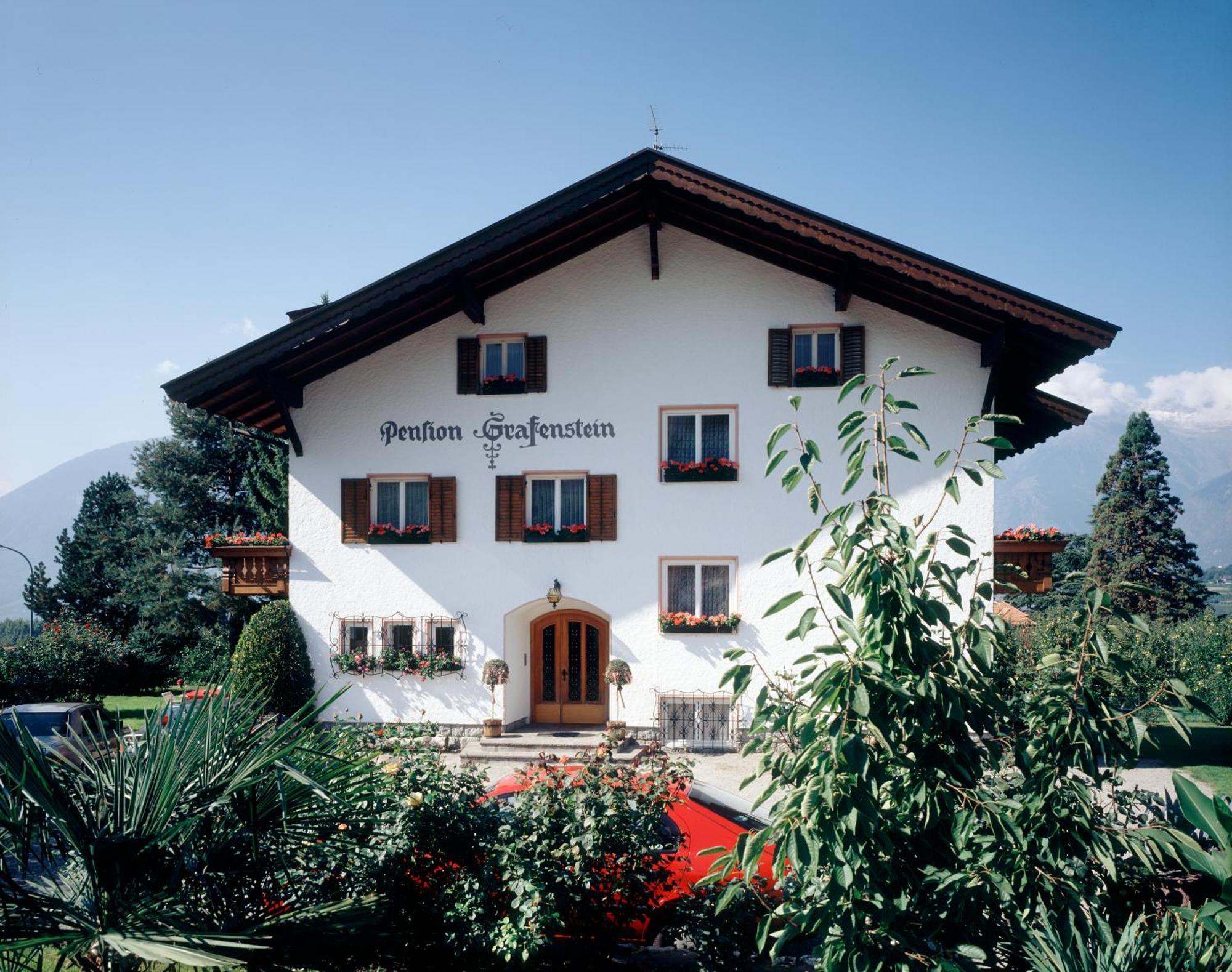 Grafenstein Hotel 3*